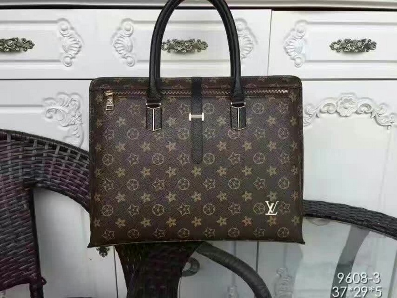 Louis Vuitton Outlet Designer Bags M201563