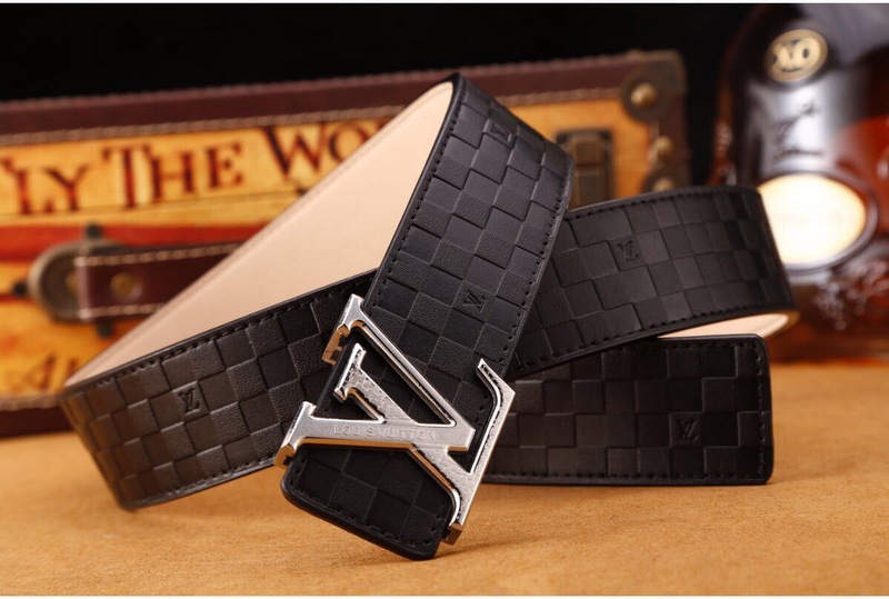 Louis Vuitton Outlet Designer Belts M401731 - Click Image to Close