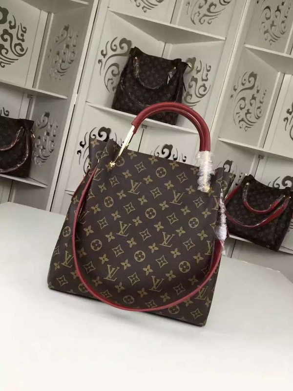 Louis Vuitton Outlet Designer Handbags M101297
