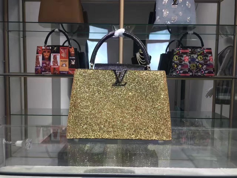 Louis Vuitton Outlet Designer Handbags M101321