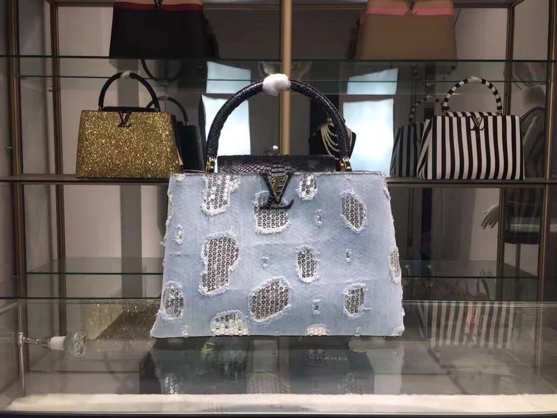Louis Vuitton Outlet Designer Handbags M101327
