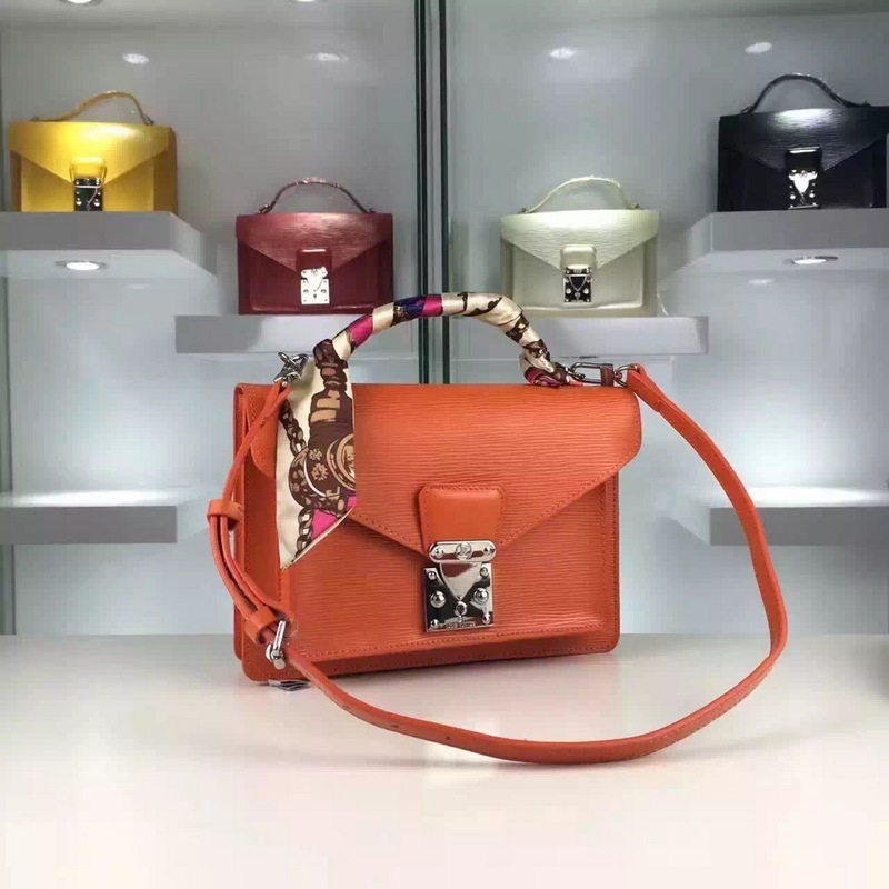 Louis Vuitton Outlet Designer Handbags M101348