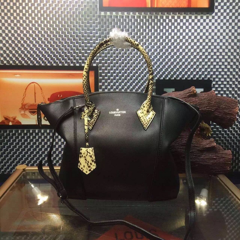 Louis Vuitton Outlet Designer Handbags M101386