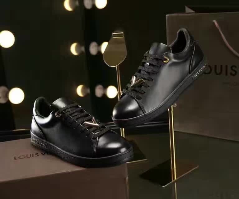 Louis Vuitton Outlet Designer Shoes M601858