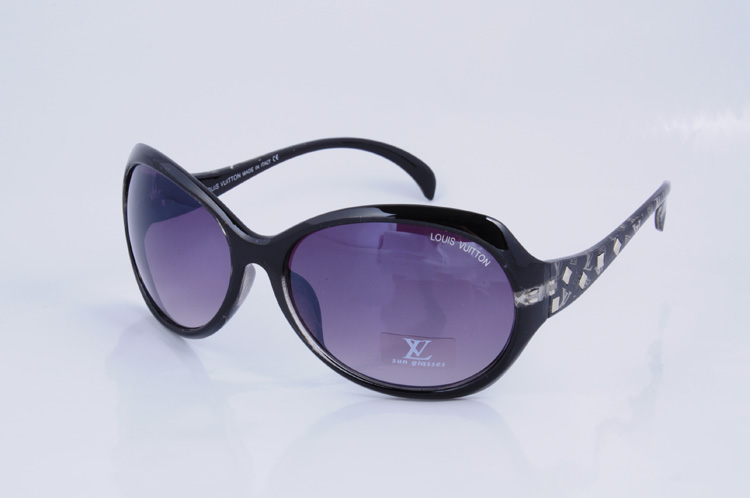 Louis Vuitton Sunglasses 012 - Click Image to Close