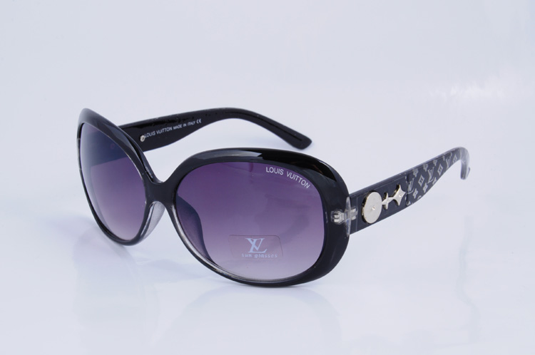 Louis Vuitton Sunglasses 015