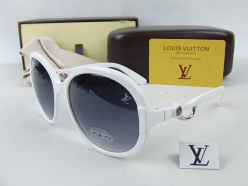 Louis Vuitton Outlet Sunglasses 036