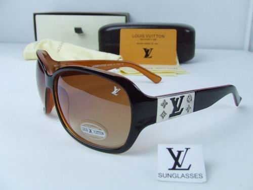Louis Vuitton Outlet Sunglasses 051 - Click Image to Close