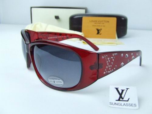 Louis Vuitton Outlet Sunglasses 054