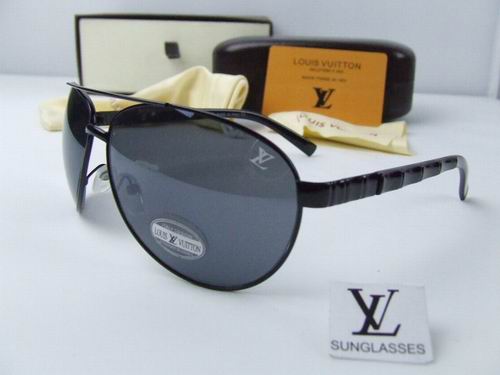 Louis Vuitton Outlet Sunglasses 066 - Click Image to Close