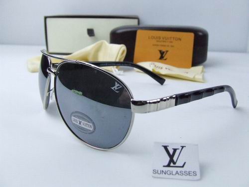 Louis Vuitton Outlet Sunglasses 067 - Click Image to Close