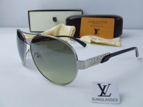 Louis Vuitton Outlet Sunglasses 072 - Click Image to Close