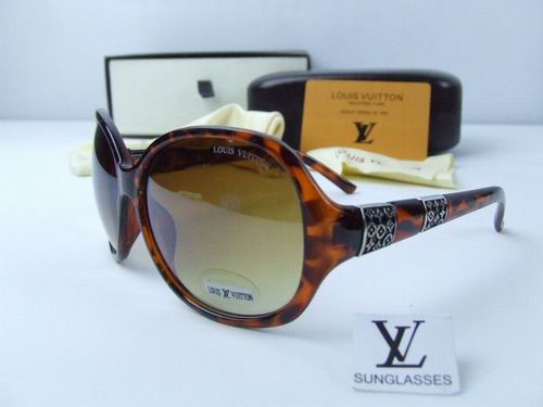 Louis Vuitton Outlet Sunglasses 086 - Click Image to Close