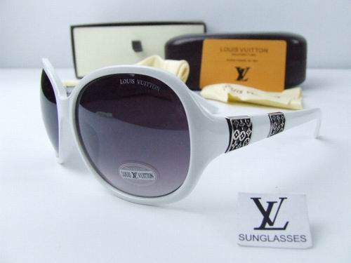 Louis Vuitton Outlet Sunglasses 087 - Click Image to Close