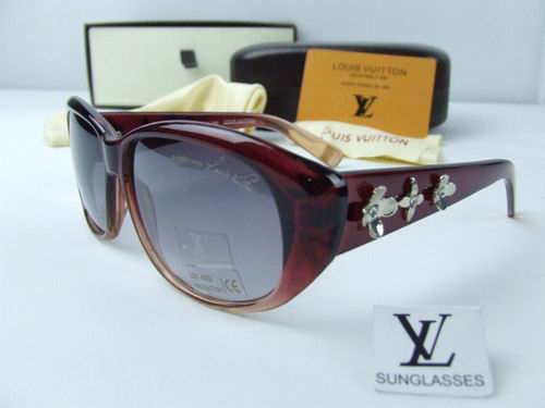 Louis Vuitton Outlet Sunglasses 073 - Click Image to Close