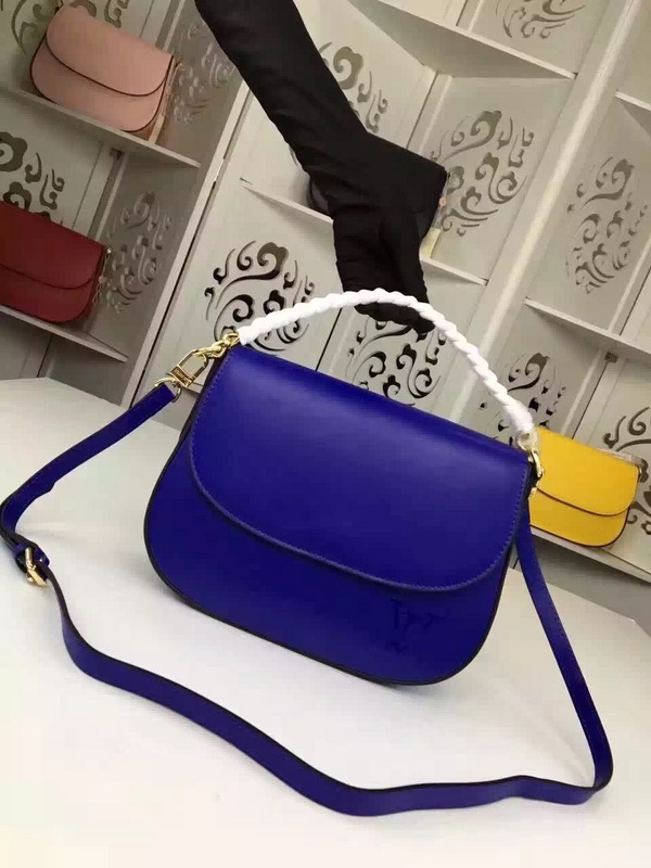 Louis Vuitton Outlet Designer Handbags M101389